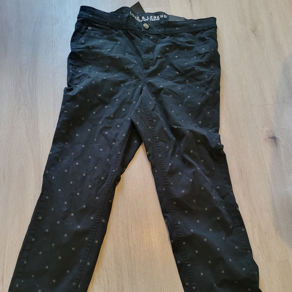 Love and Legend Star Print Skinny Jeans - Picture 1 of 4